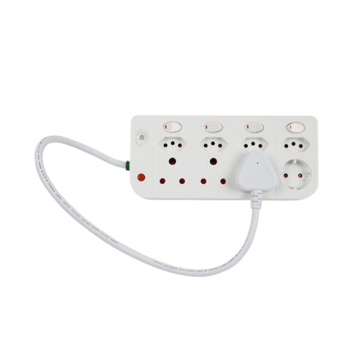 ELECTRICMATE 8 -WAY SWITCHED MULTIPLUG WITH OVERLOAD PROTECTION